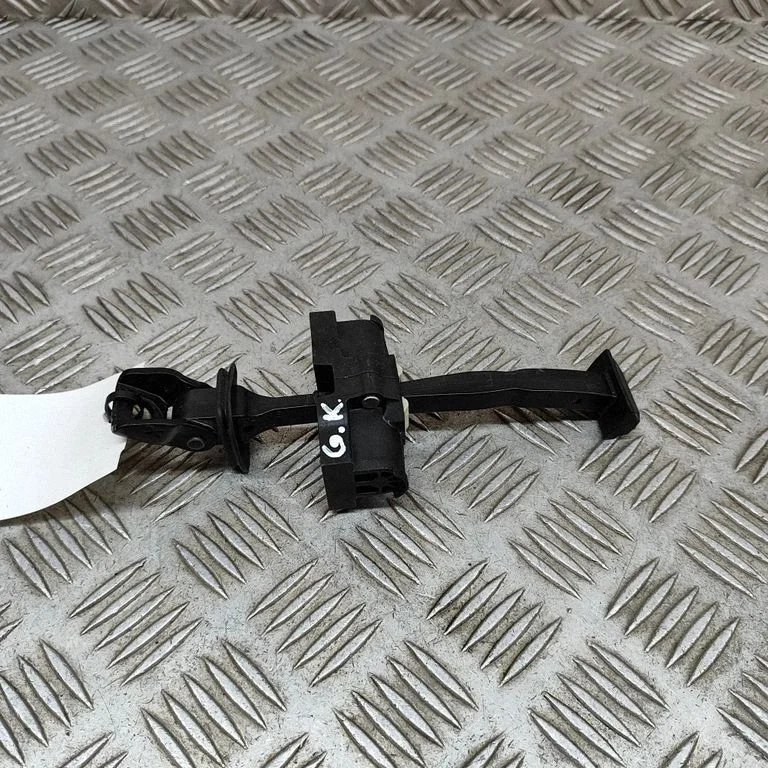 Tagaukse avamispiiraja 7400139 – BMW i3 (2013-)