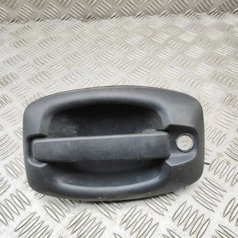 Rear door exterior handle 735469968 – Iveco Daily 6th gen (2014-)