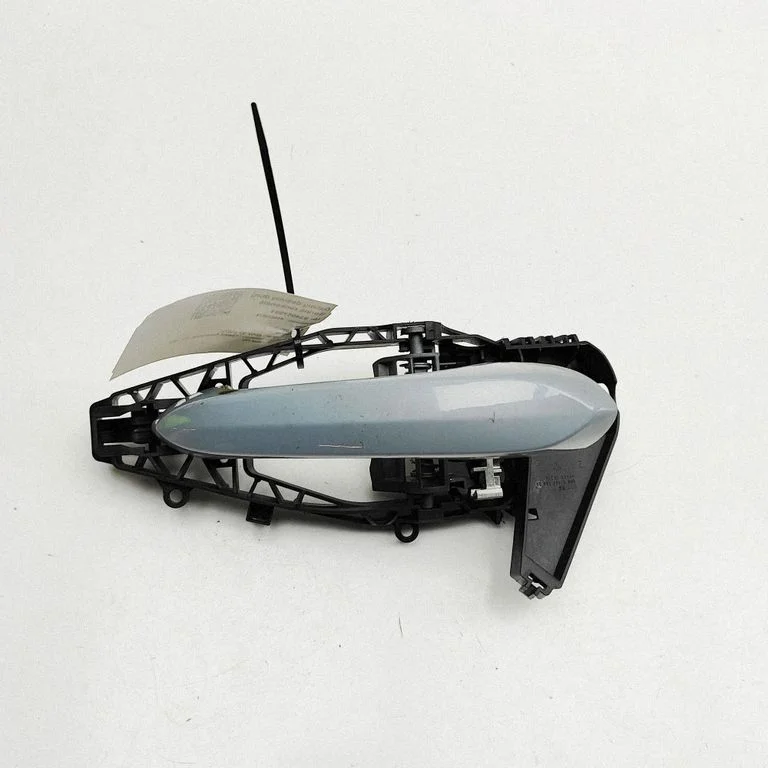 Rear door exterior handle 9881774
