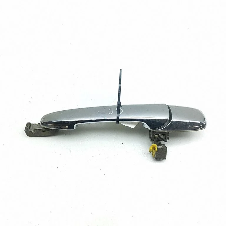 Tagaukse välimine käepide 6M34J22400NB