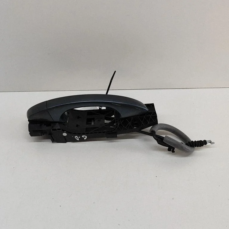 Rear door exterior handle