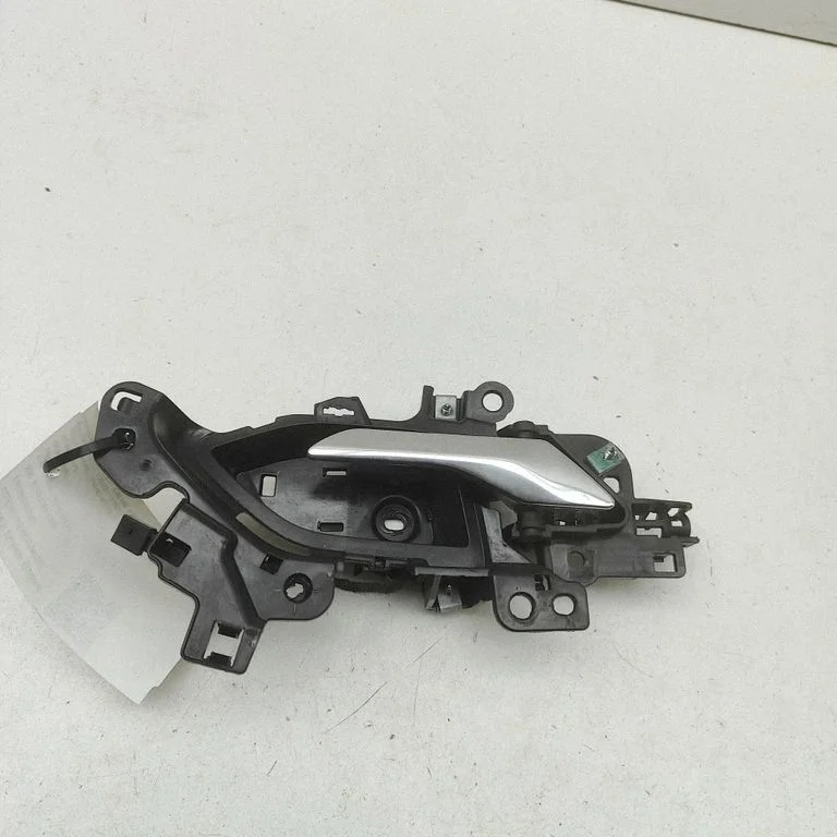 Rear door interior handle K8D222643B