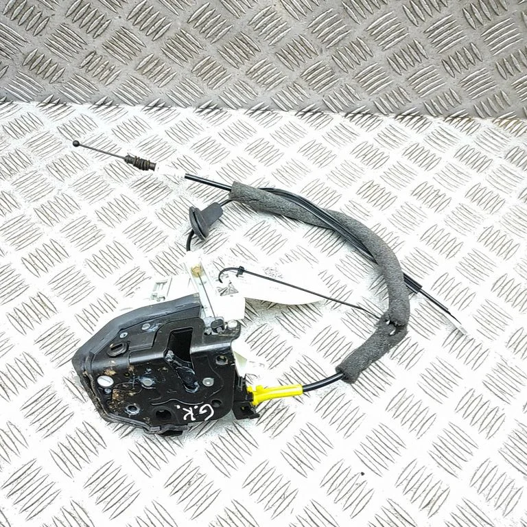Rear door lock – Porsche Cayenne (9Y0 9Y3) (2018-)