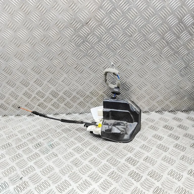 Rear door lock 4H0839015C – Audi A8 S8 D4 4H (2010-2016)