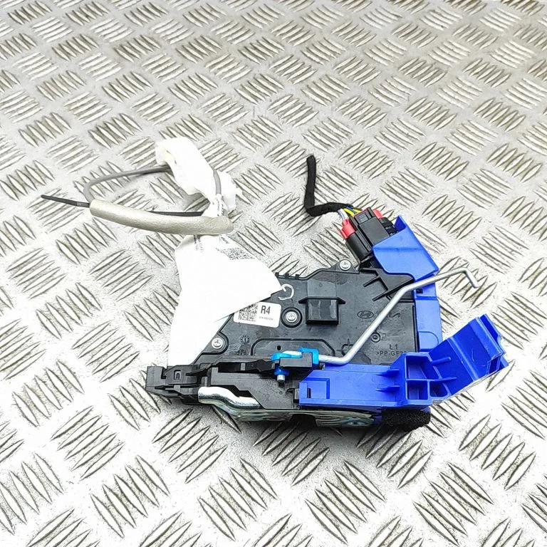 Rear door lock – Hyundai Kona I (2017-2023)