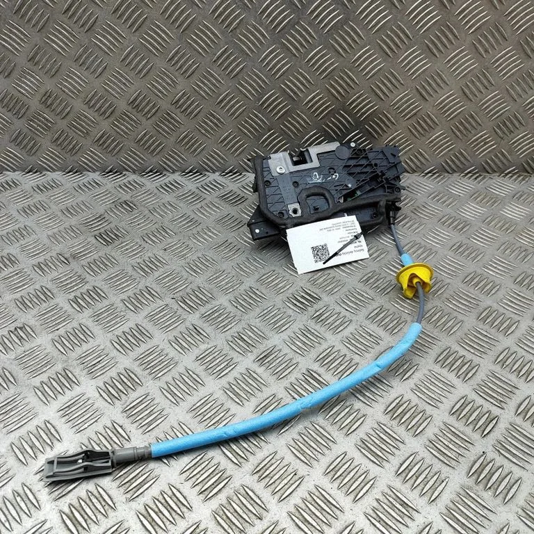 Rear door lock 5A258C8 – BMW iX1 (2022-)