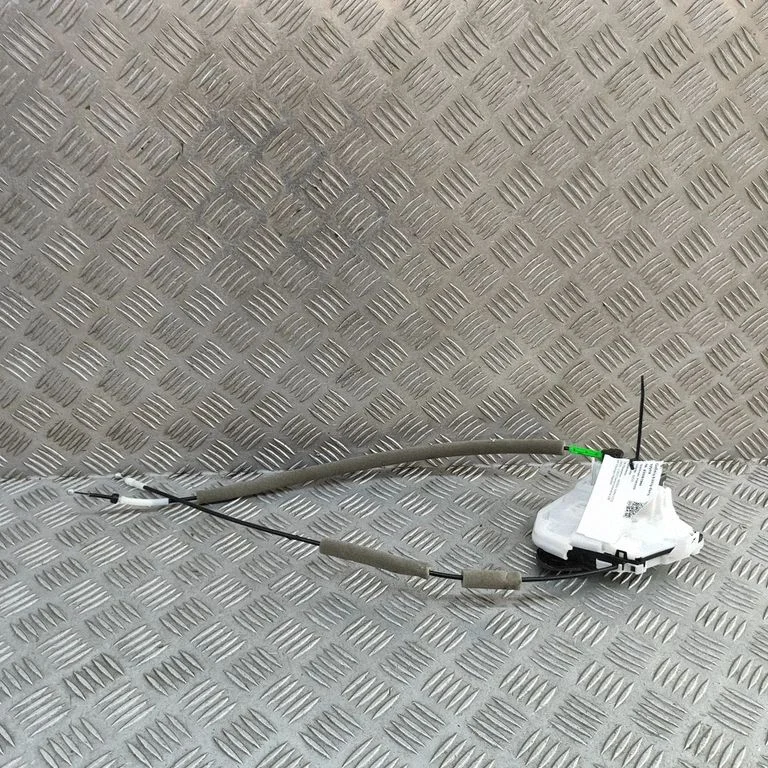 Tagaukse lukk 825015MS5A