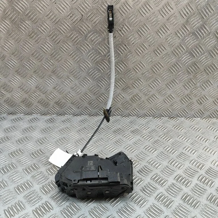 Aizmugurējo durvju slēdzene – Volkswagen Polo VI (2017-)
