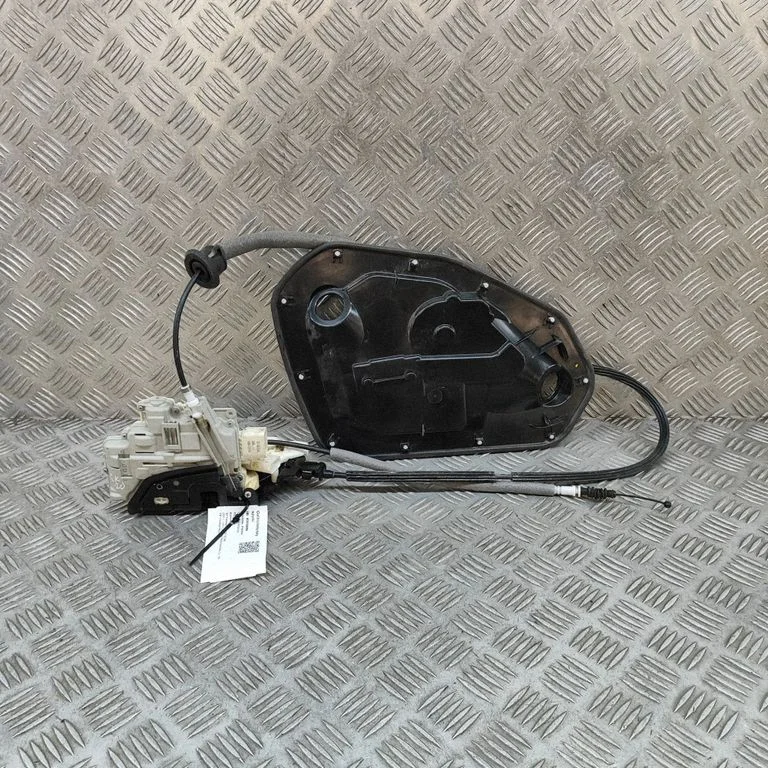 Rear door lock 4G0839015D
