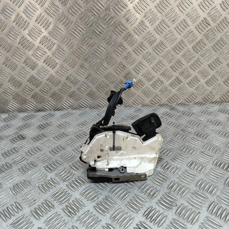 Tagaukse lukk 5K4839015AE – Seat Leon (5F) (2012-2019)