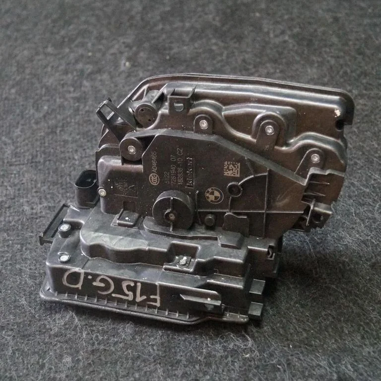 Rear door lock – BMW X5 F15 (2013-2017)