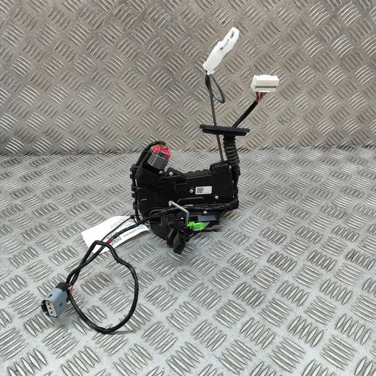 Tagaukse lukk 81420CU010 – Genesis GV60 (2021-)