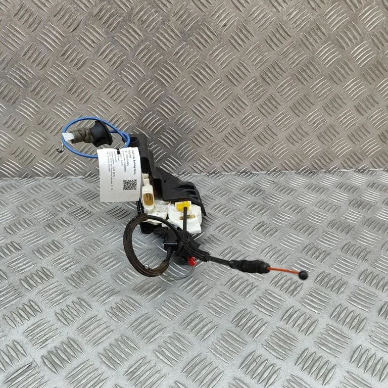 Rear door lock 4H0839015C