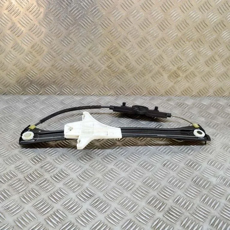 El. loga pacēlāja mehānisma komplekts – Volkswagen Passat CC (2008-2016)