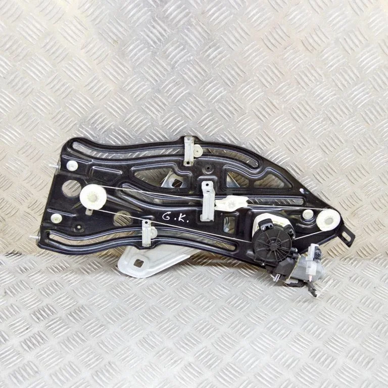 Rear door window regulator with motor 9662702280