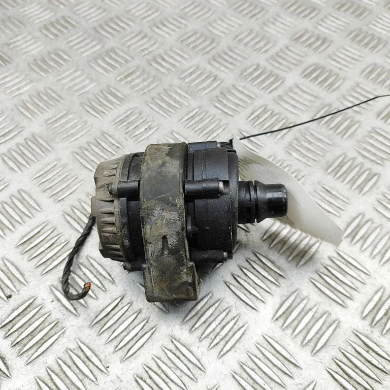 Elektriline lisatsirkulatsioonipump – BMW X1 F48 F49 (2015-2022)
