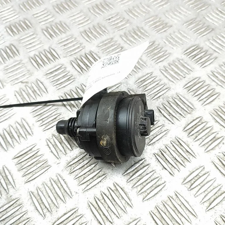 Elektriskais cirkulācijas sūknītis 6834923