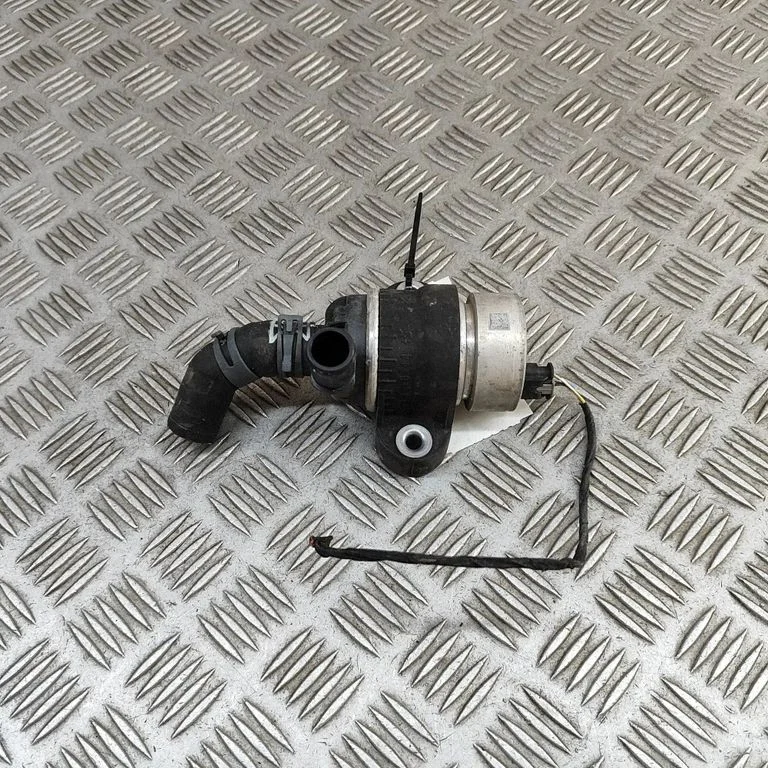 Elektriskais cirkulācijas sūknītis 05L965567A