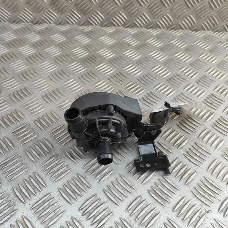 Electric auxiliary coolant/water pump 1EA965567K – Audi Q4 e-tron (2021-)