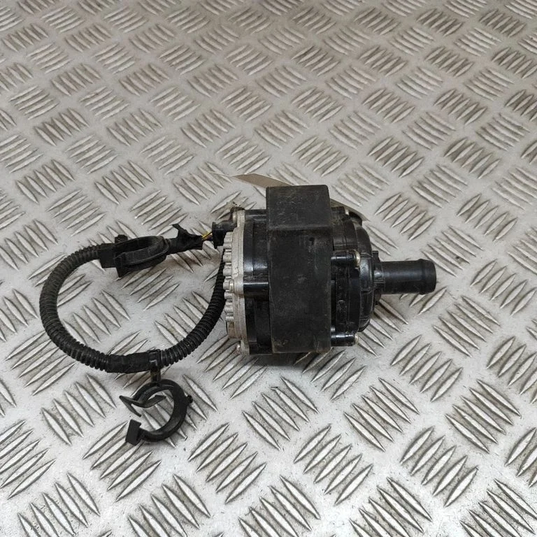 Elektryczna pompa cyrkulacyjna FM2930200103A – Fisker Ocean (2022-2024)