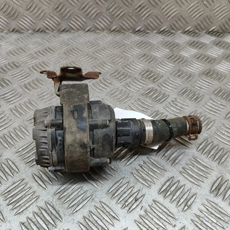 Electric auxiliary coolant/water pump – BMW i3 (2013-)