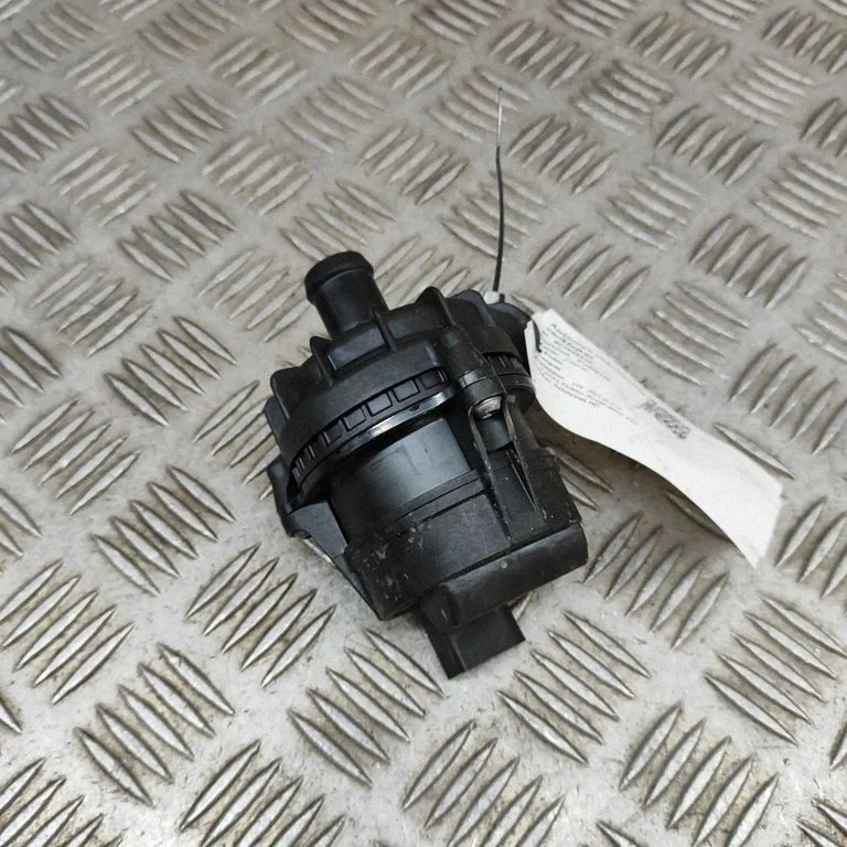 Elektriskais cirkulācijas sūknītis 1EA965567M
