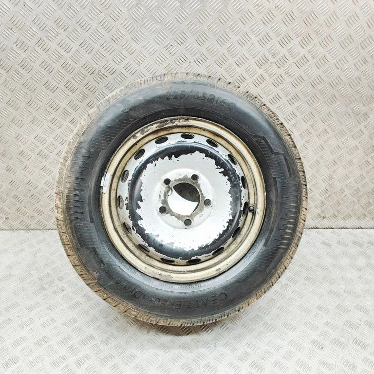 R16 vieglmetāla disks (-i) BL8200684598