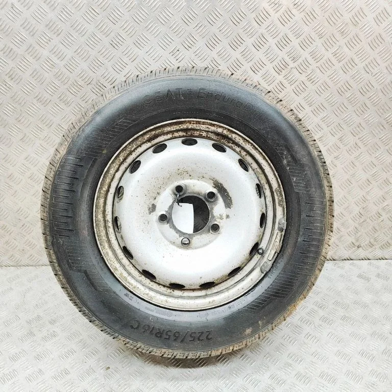 R16 vieglmetāla disks (-i) 4030000Q1L