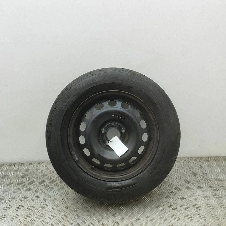 R16 vieglmetāla disks (-i) 9806106780