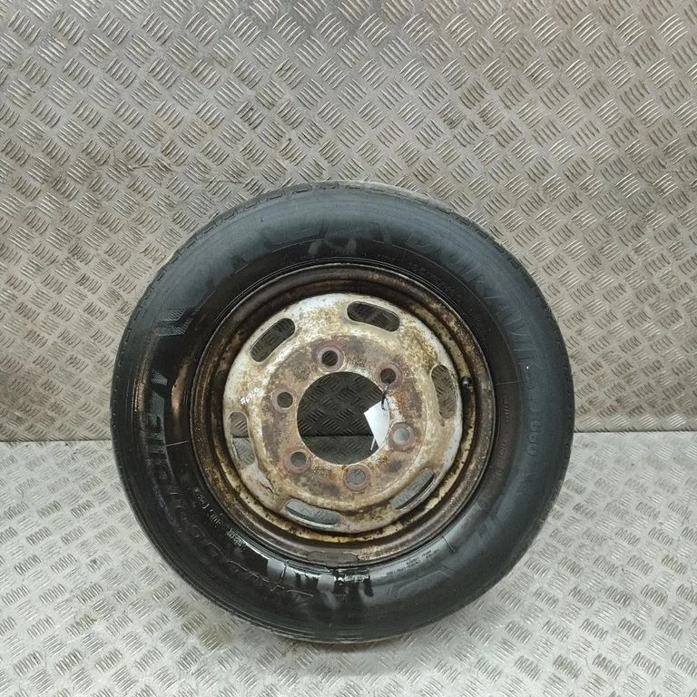 R16 lengvojo lydinio ratlankis (-iai)