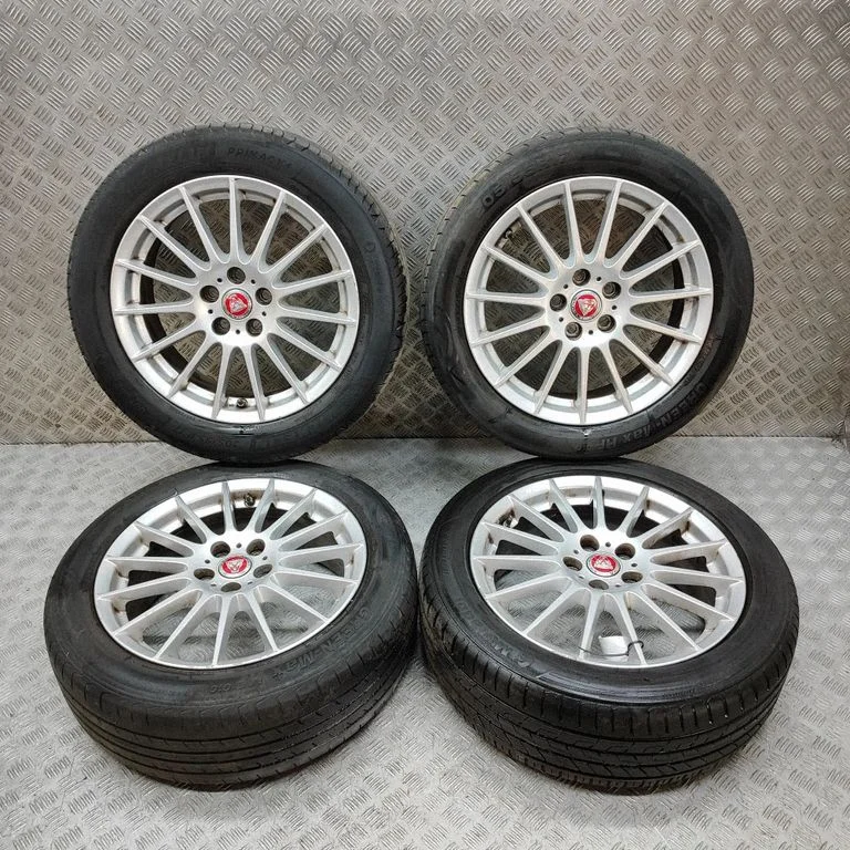 R17 alloy rim – Jaguar XE (2015-)