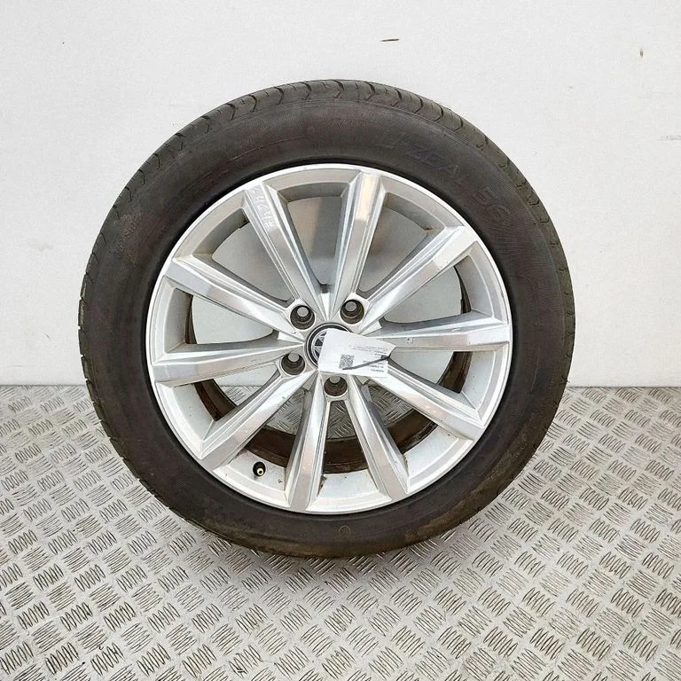 R17 vieglmetāla disks (-i) 8G0801025D