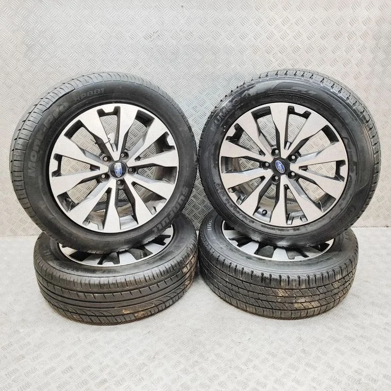 R17 alloy rim 28111AL030
