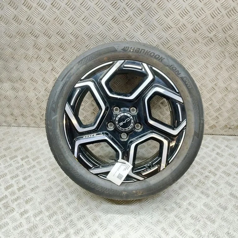 R17 vieglmetāla disks (-i) EM2EU3101010