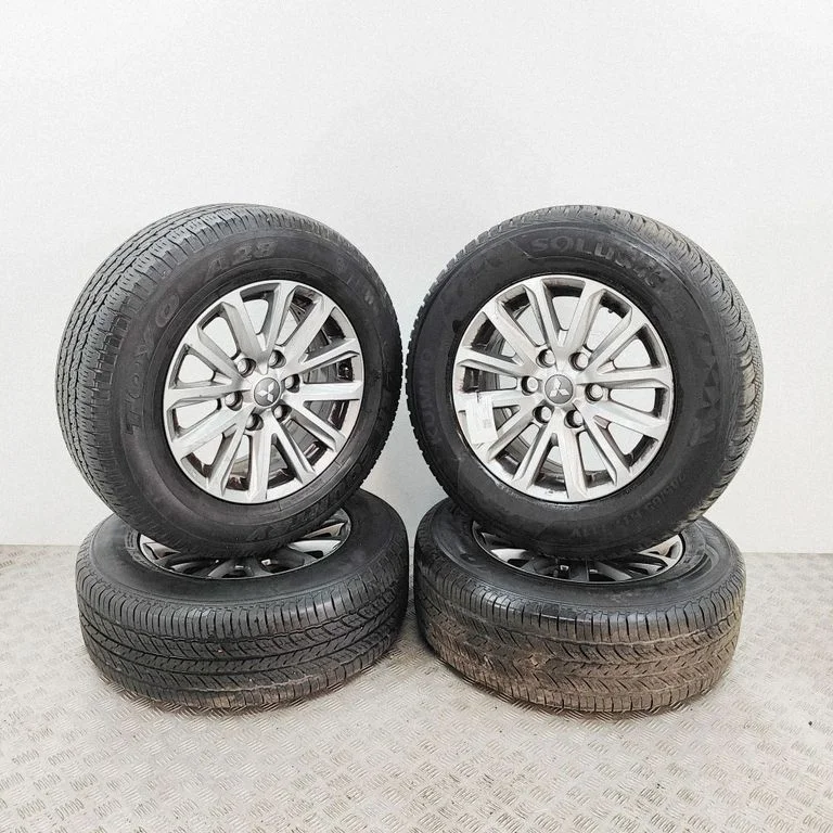 R17 valuvelg (-veljed) 4250C996
