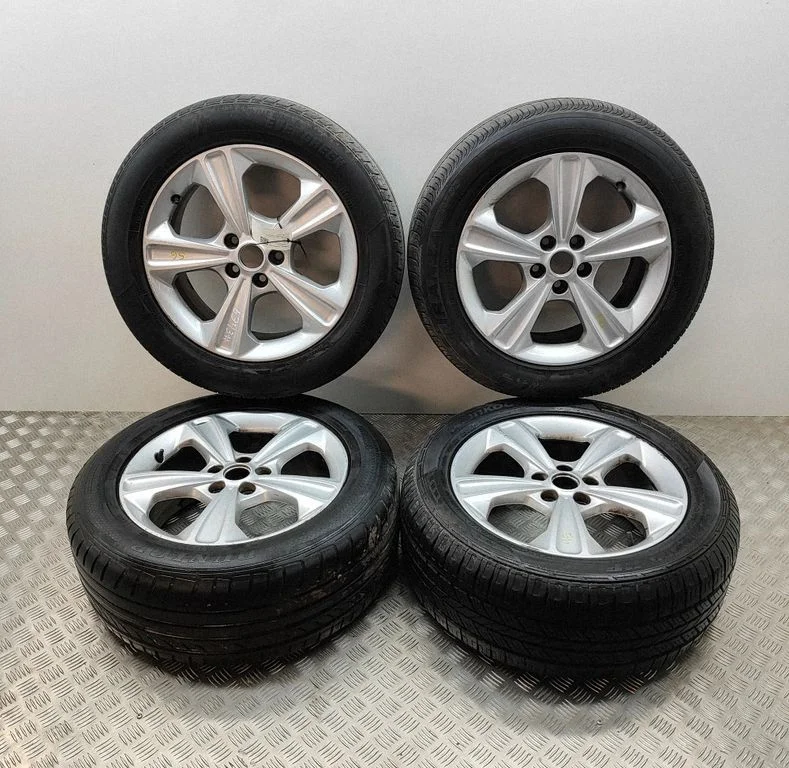 R17 vieglmetāla disks (-i) CJ5C1007B2B