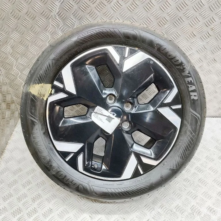 R17 alloy rim 52910AO000