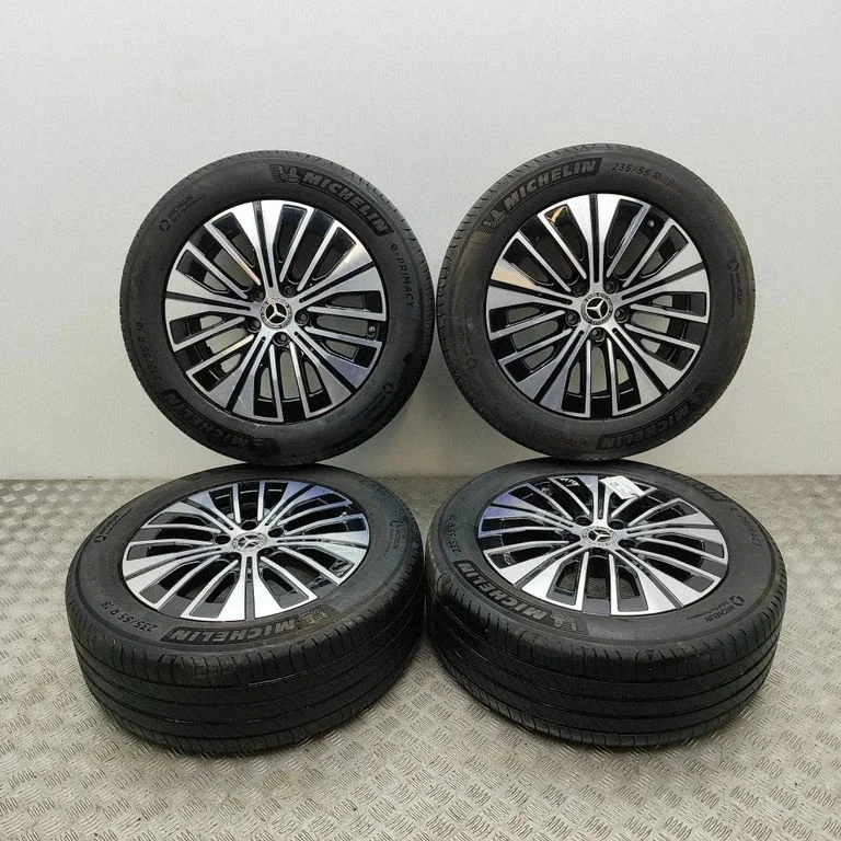 R18 vieglmetāla disks (-i) A2434011800