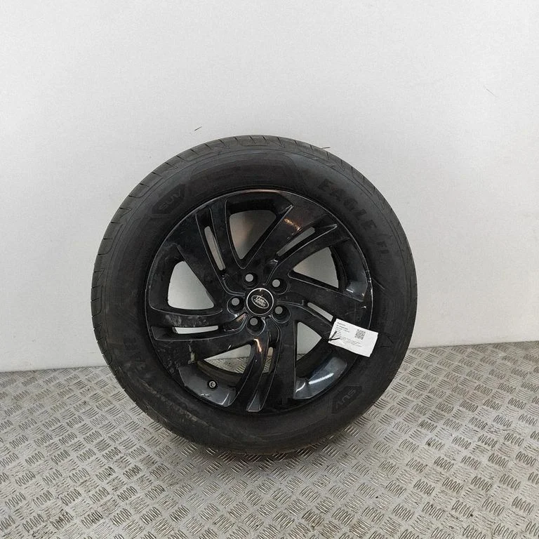 R18 vieglmetāla disks (-i) K8D21007CA