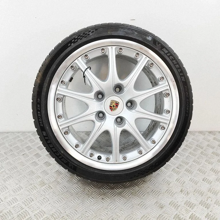 R18 valuvelg (-veljed) 99636214050