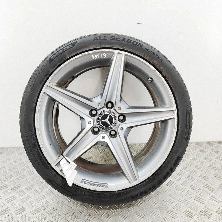R18 alloy rim A2054011200