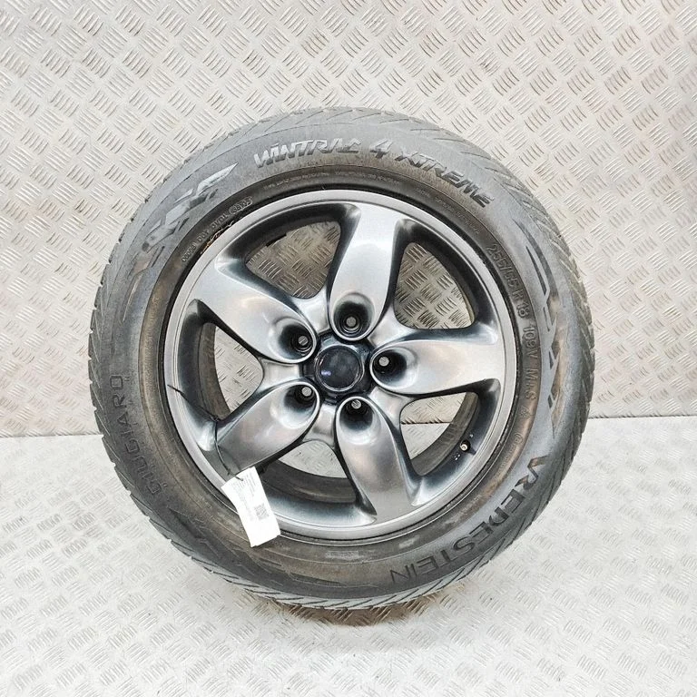 R18 vieglmetāla disks (-i) 7L5601025C