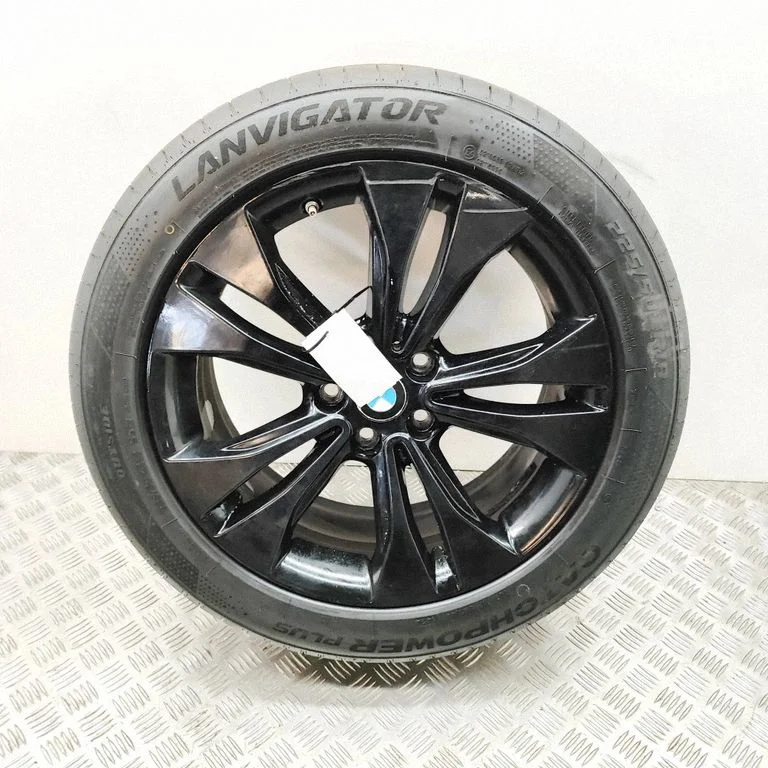 R18 alloy rim 6885381