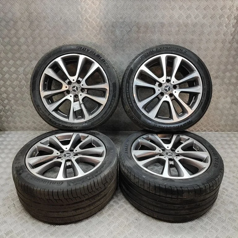 R18 valuvelg (-veljed) A2134011600