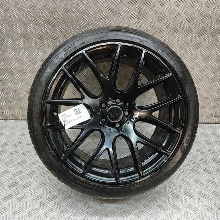 R18 vieglmetāla disks (-i) 3SDM