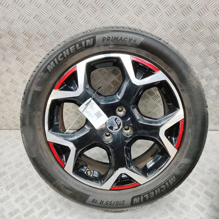 R18 lengvojo lydinio ratlankis (-iai)