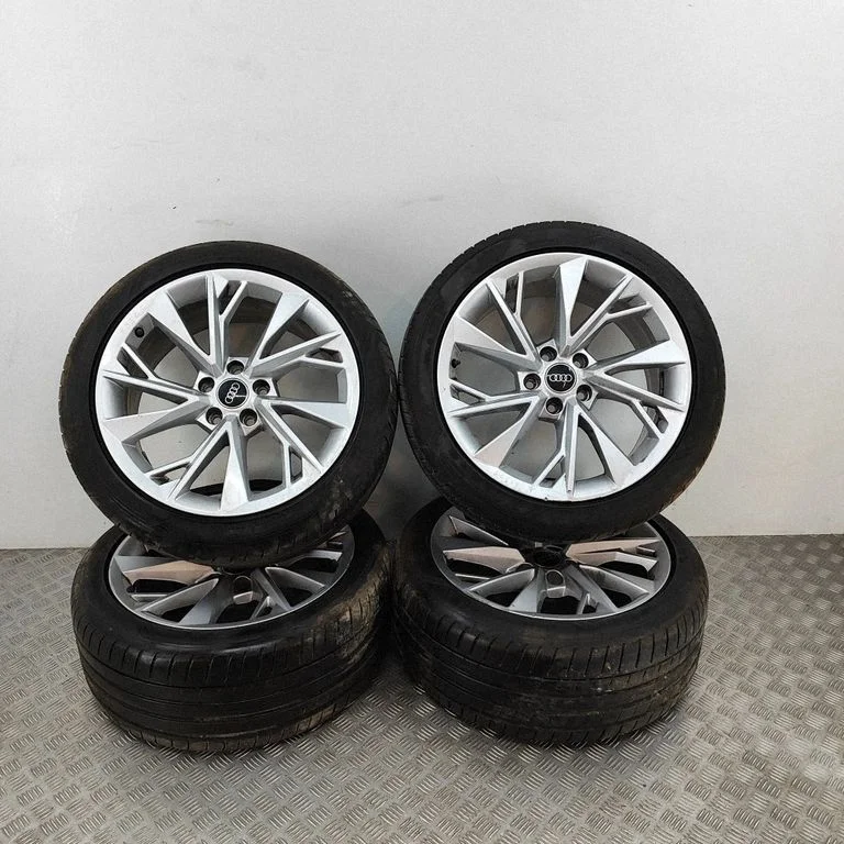 R18 valuvelg (-veljed) – Audi A5 (2024-)