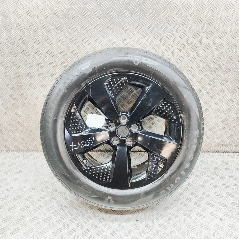 R18 vieglmetāla disks (-i) LK721007BA