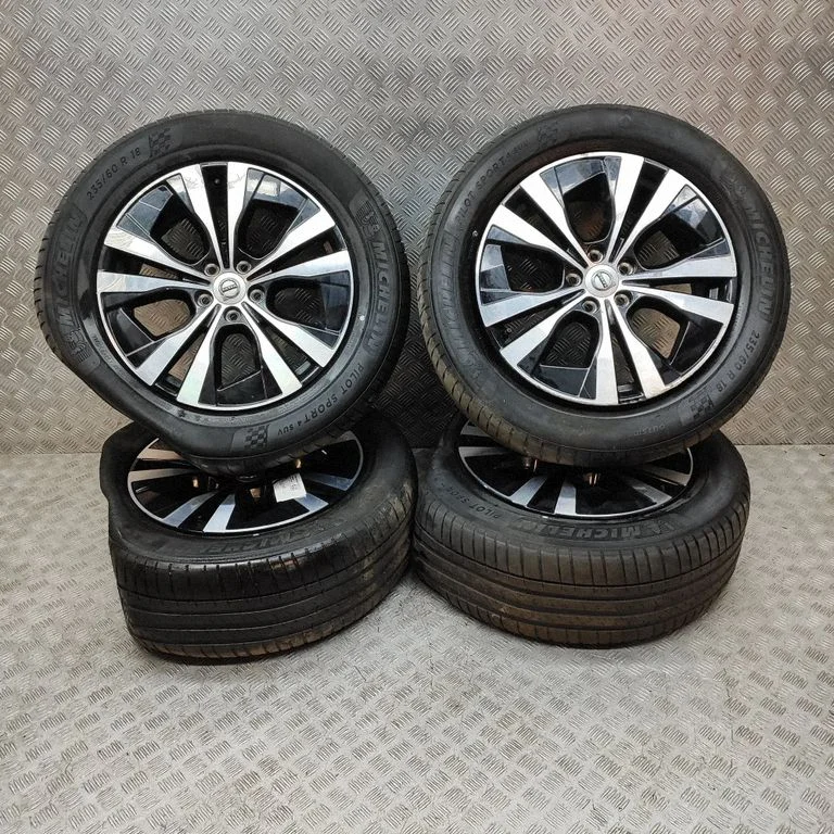 R18 alloy rim 32327081