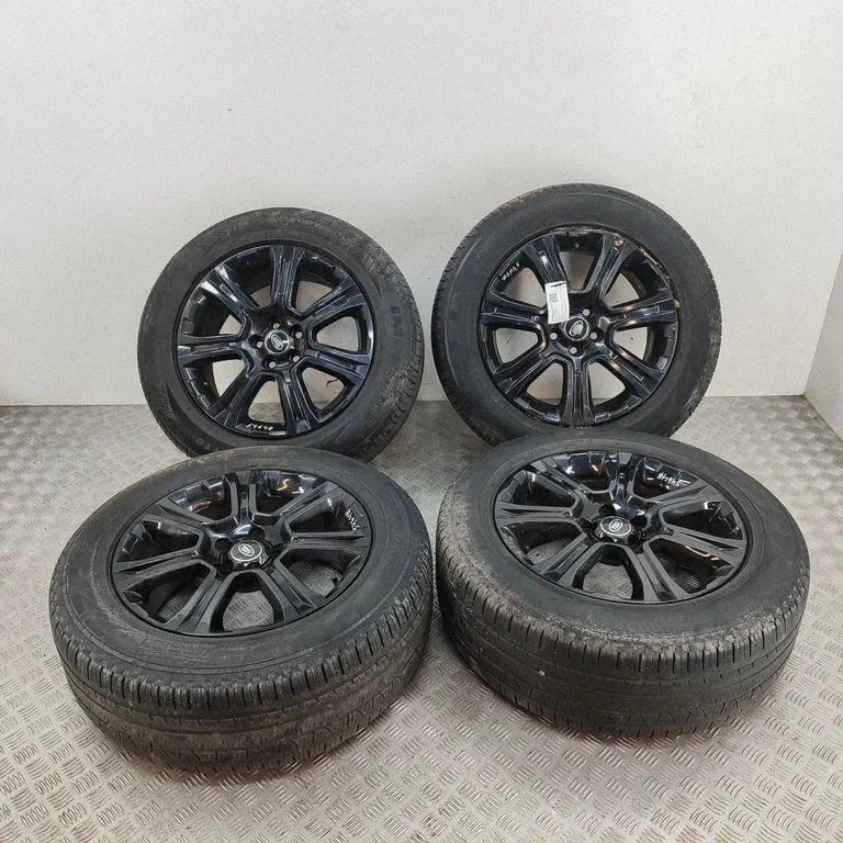 R18 vieglmetāla disks (-i) GJ321007AB